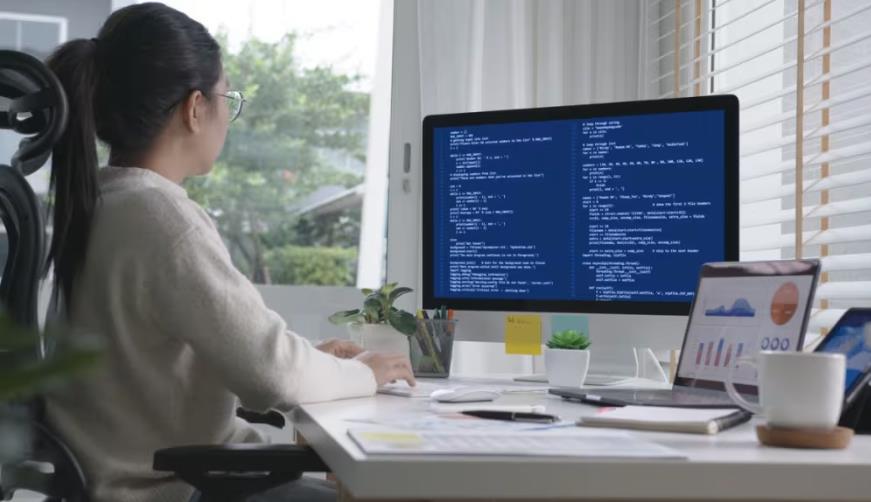 平凉企业数字化解决方案:机器学习赋能商业模式升级的核心路径